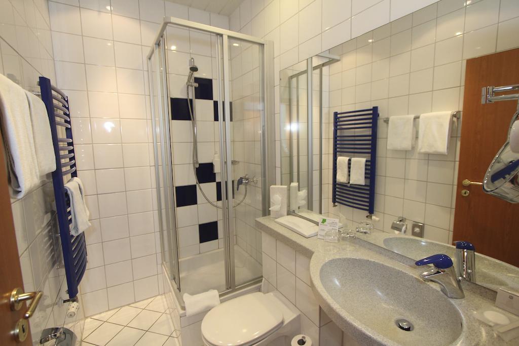 Parkhotel Tillmanns Eltville am Rhein Kamer foto