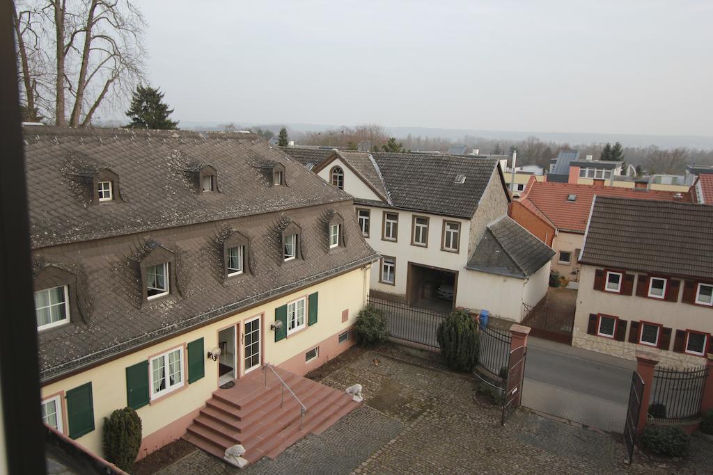 Parkhotel Tillmanns Eltville am Rhein Buitenkant foto